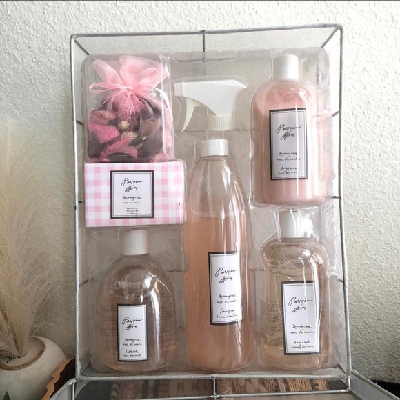 Rare Pink white Parisian Rose body wash cream lotion...